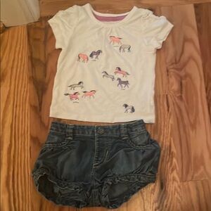White T-Shirt with Horse Print and Denim Shorts